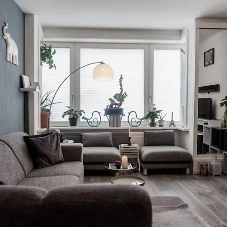 Ferienhaus 2 Double Bed In Sunny House In West