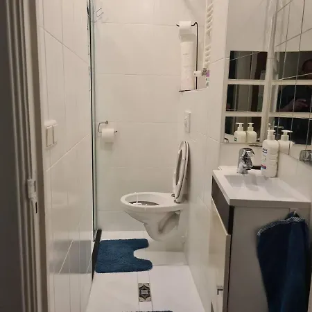Holiday home 2 Double Bed In Sunny House In West Amsterdam